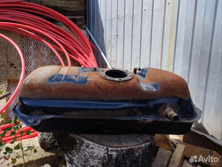 Бензобак на daewoo matiz