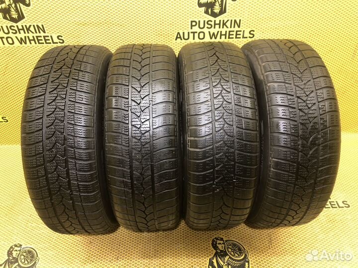 Tigar Winter 215/55r17 original SuperB