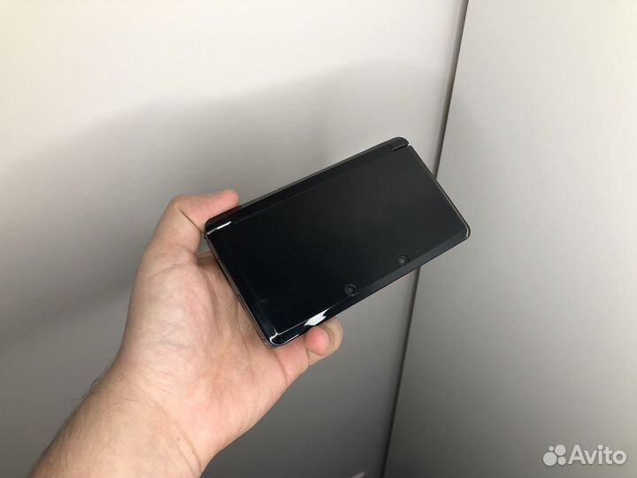 Nintendo 3ds (в отличном состоянии)