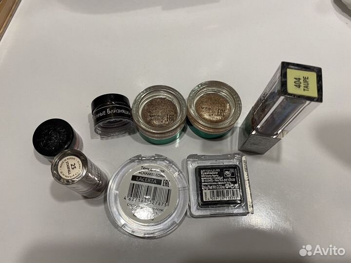 Тени для век