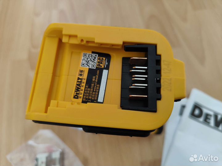Гайковерт DeWalt DCF892