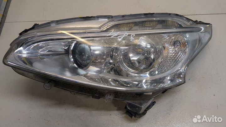 Фара (передняя) Peugeot 208, 2012