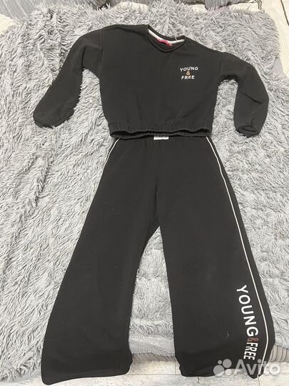 Спортивный комтюм