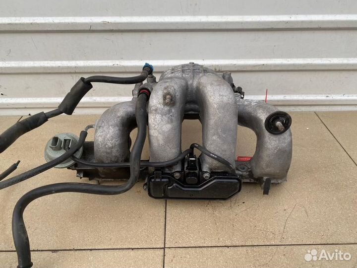 Впускной коллектор Mazda сх7