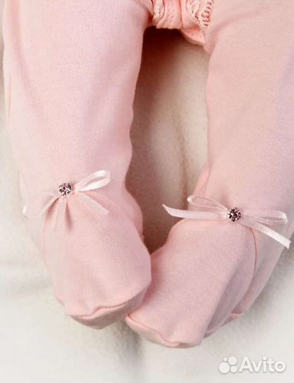 Комплект на выписку для девочки