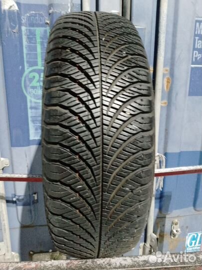 Goodyear Vector 4Seasons Gen-2 185/65 R15