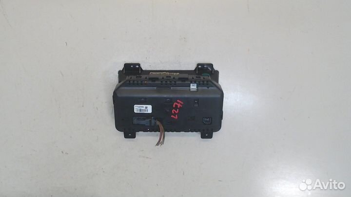 Щиток приборов Chevrolet Volt, 2012