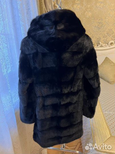 Шуба норковая с копюшоном 42 44