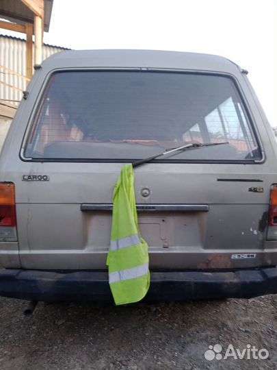 Ниссан ларго