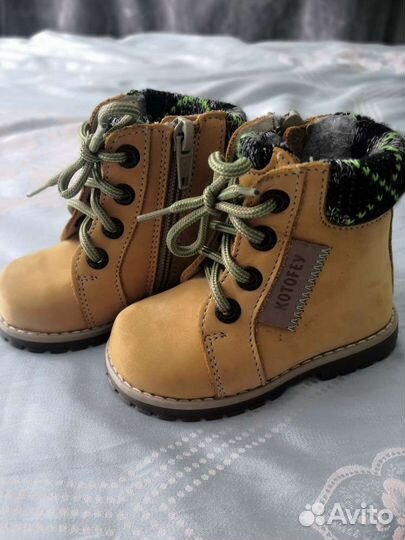 Новые. Ботинки детские демисезонные 20 размер