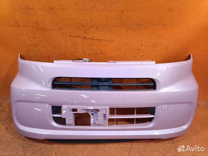 Бампер передний Daihatsu Tanto LA650S