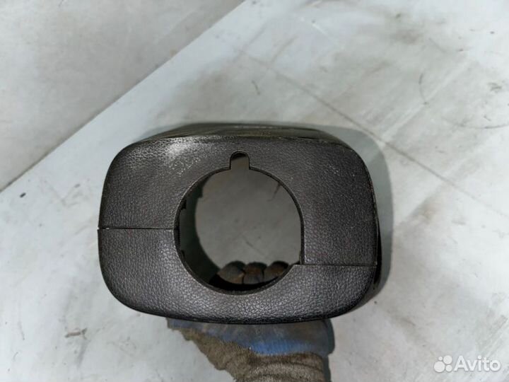 Кожух рулевой колонки Renault Logan 1.6