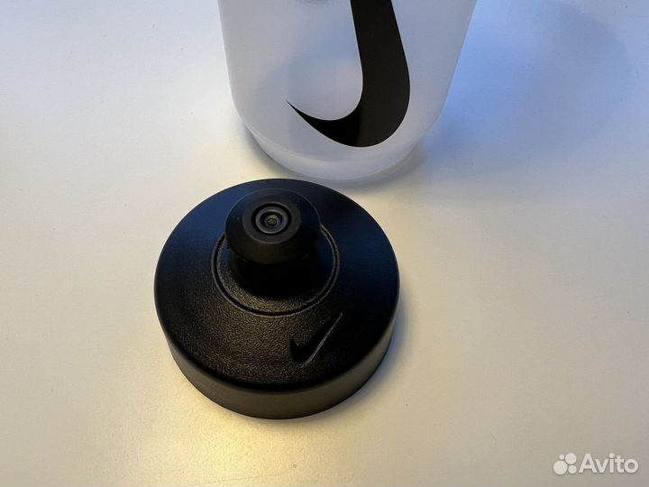 Бутылка «Nike Big Mouth» (22 oz/650 ml, unisex)