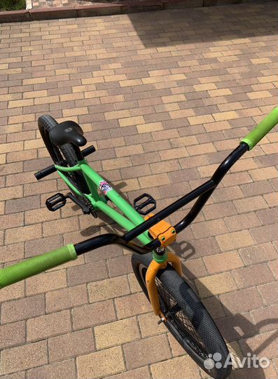 Велосипед BMX