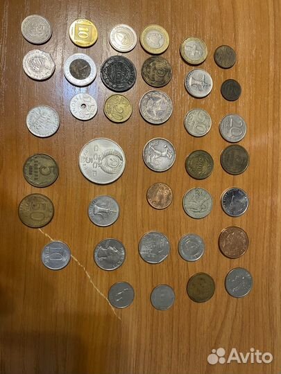 Коллекция разных монет