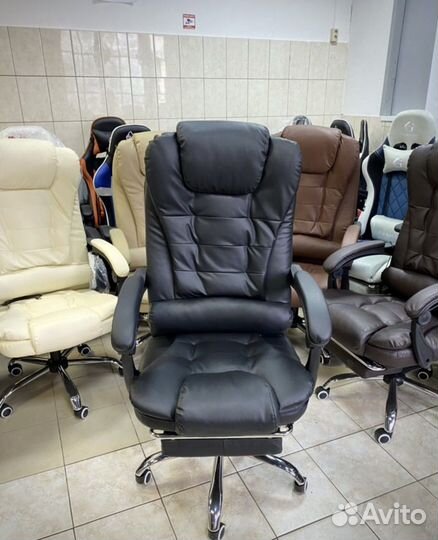 Офисное кресло/стул компьютерное