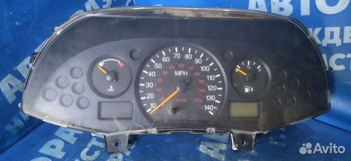 Панель приборов Ford Focus 1 седан eydk 2004