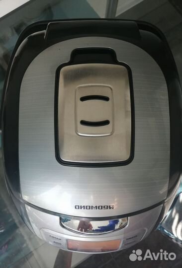 Мультиварка Redmond