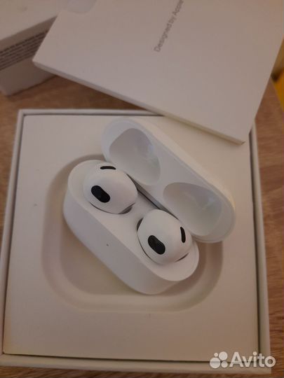 Беспроводные наушники apple airpods 3