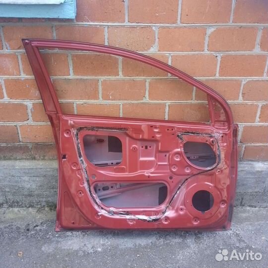 Двери Хендай Солярис 2 б/у оригинал