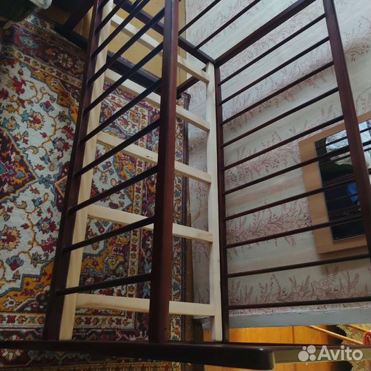 Детская кровать с матрасом