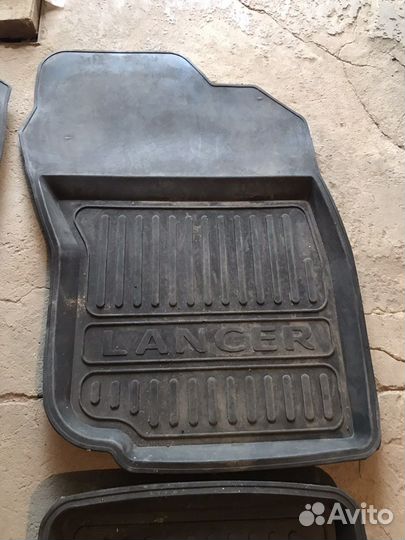 Коврики для lancer 10