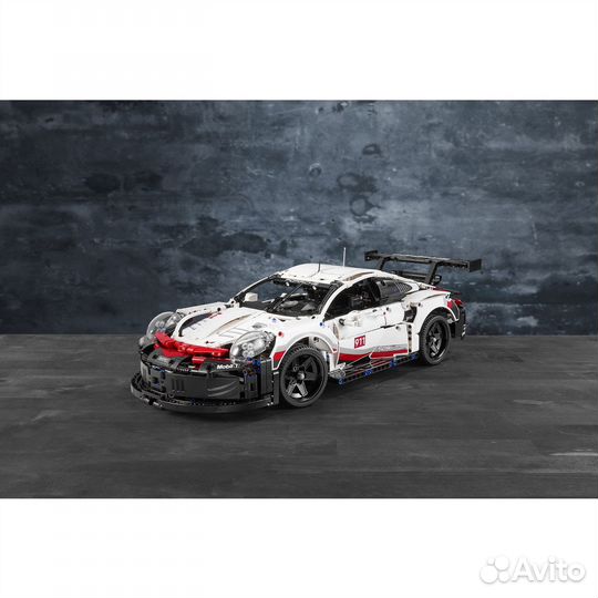 Конструктор lego Technic Porsche 911 RSR 42096