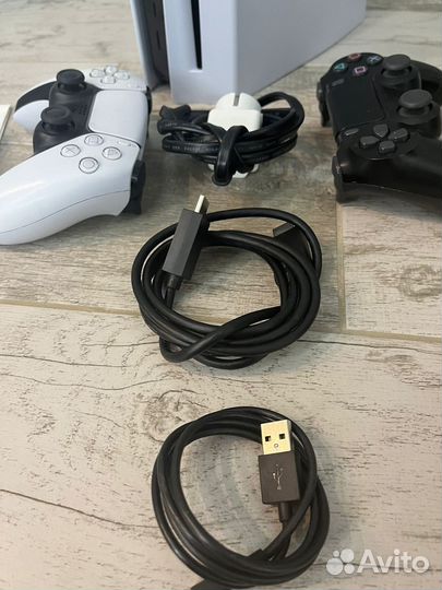 Sony Ps5 с дисководом 2 гейм 450 игр