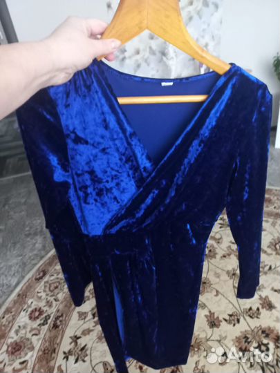 Платье женское