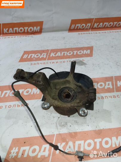 Кулак передний правый Nissan X-Trail T31 2007