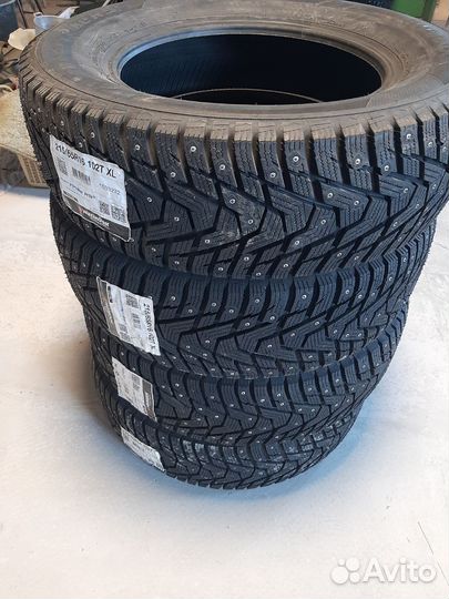 Hankook Winter I'Pike RS2 W429 20/13.5