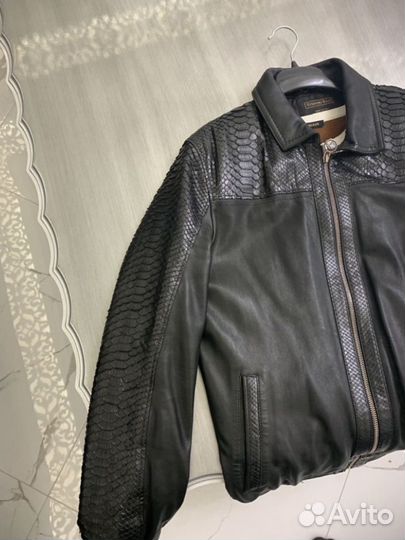 Кожаная куртка