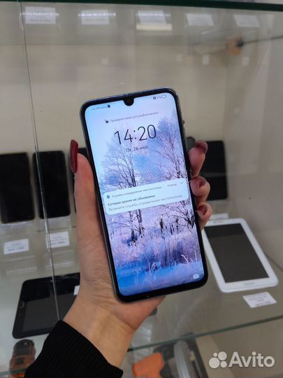 HONOR 10 Lite, 3/64 ГБ