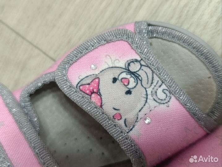 Сандалии 24 размер Waldi