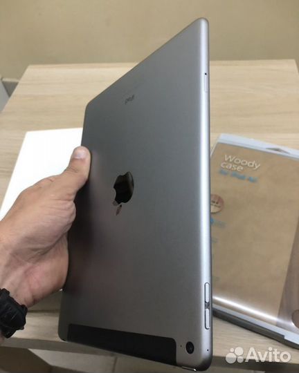 iPad Air 2 128Gb LTE 2017 Grey RU/A Акб89 Чехол