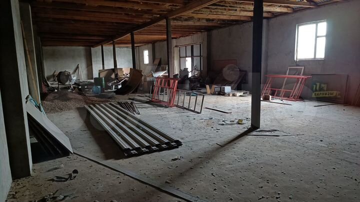 Склад, 300 м²