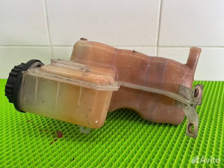 Бачок расширительный Land Rover