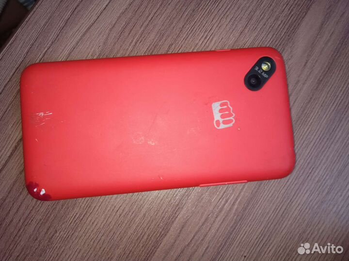 Телефон Bolt 5