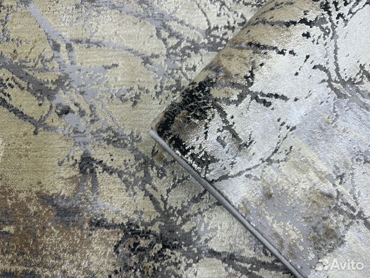 Ковер 1х2м новый Деревья