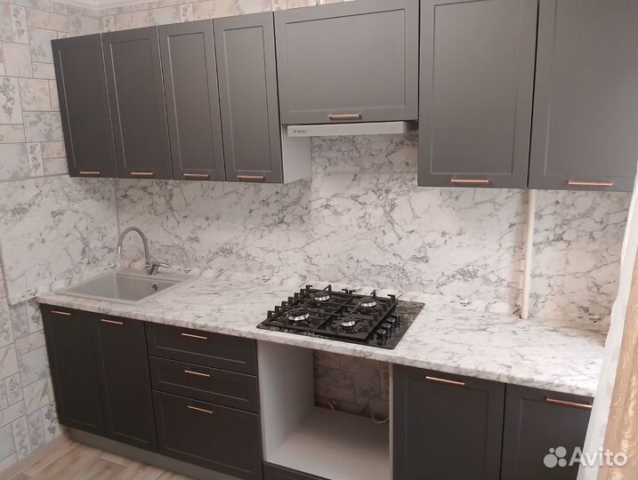 Кухонный гарнитур Квадро Железо