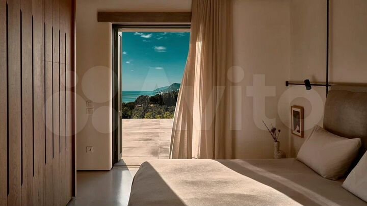 Дом 269,2 м² на участке 3,4 сот.