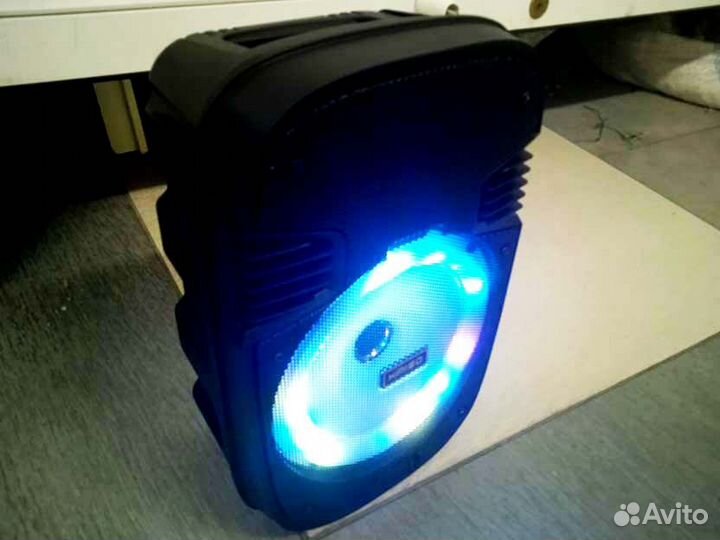 Колонка С Микрофоном Караоке + Радио + Флешка + SD