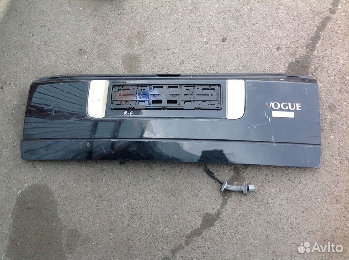 Дверь багажника нижняя Range rover vogue