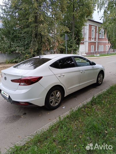 Hyundai Elantra 2.0 AT, 2018, 157 000 км