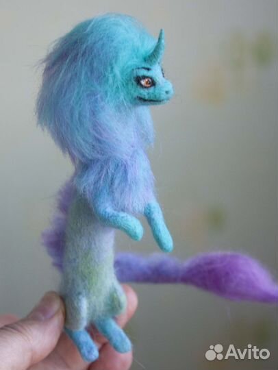 Дракон Сису. Игрушка валяная из шерсти