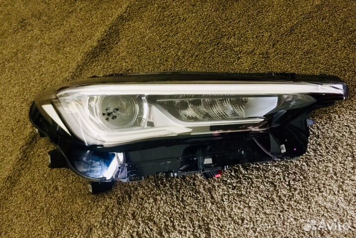 Фара правая Infiniti QX50 J55