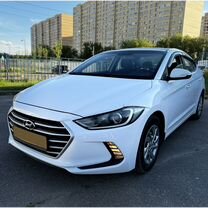Hyundai Elantra 1.6 AT, 2018, 199 990 км, с пробегом, цена 1 075 000 руб.
