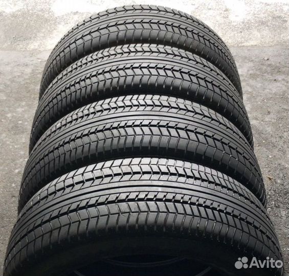 Yokohama A348R 215/60 R16