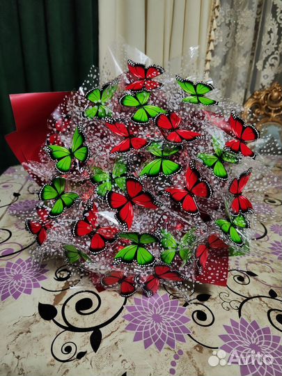 Букеты из бабочек