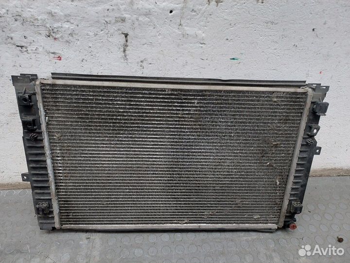 Радиатор охлаждения двигателя Volkswagen Passat 5, 2004